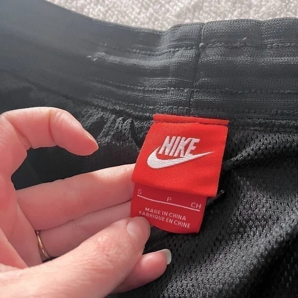 Nike Women’s Joggers, Slim Fit Silver Pants - Picture 4 of 5